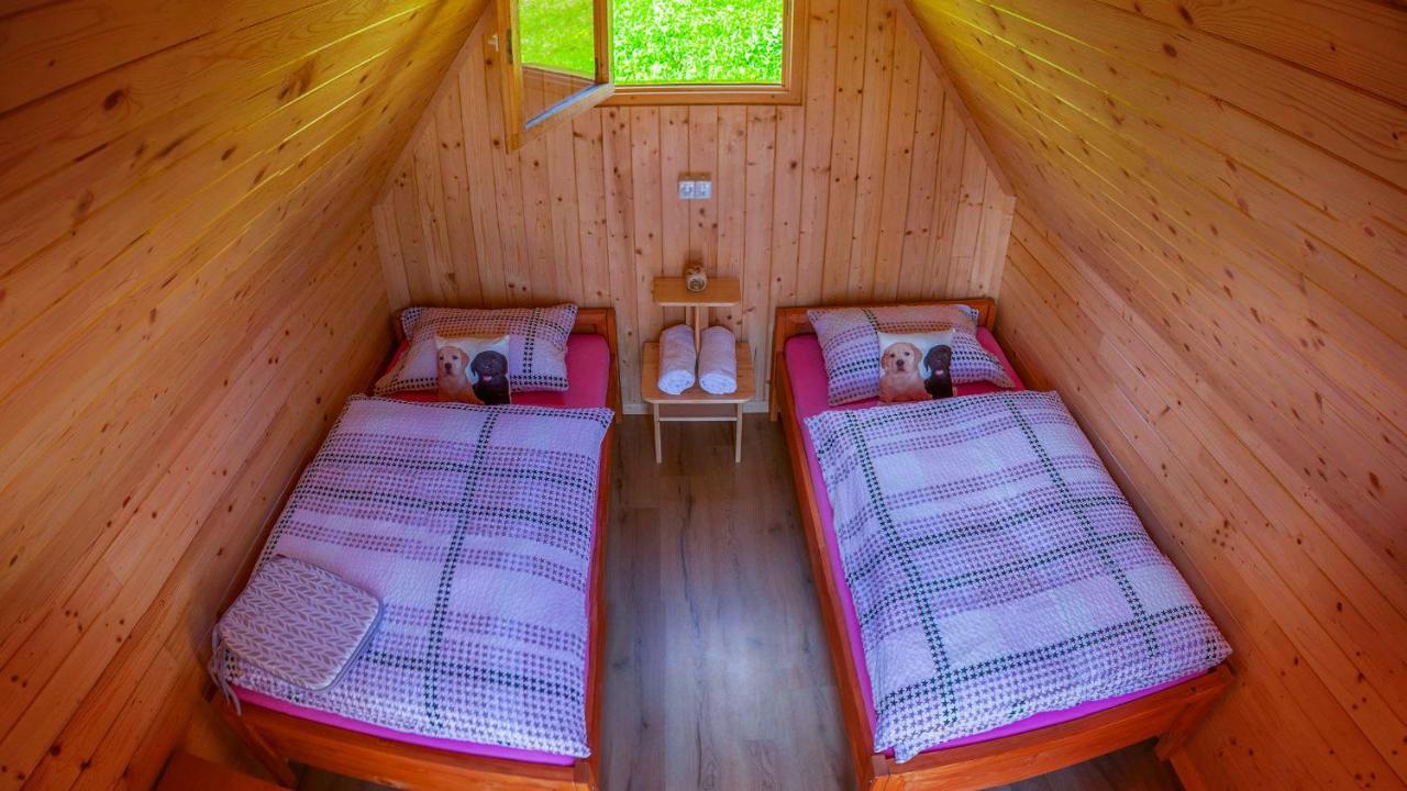 Glamping Vrhovc Hotel Zelezniki Kültér fotó